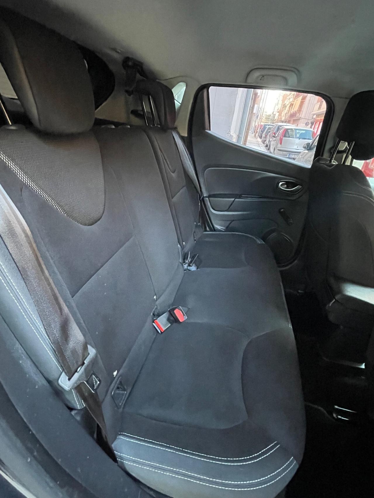 Renault Clio dCi 8V 75 CV Start&Stop 5 porte Energy Intens