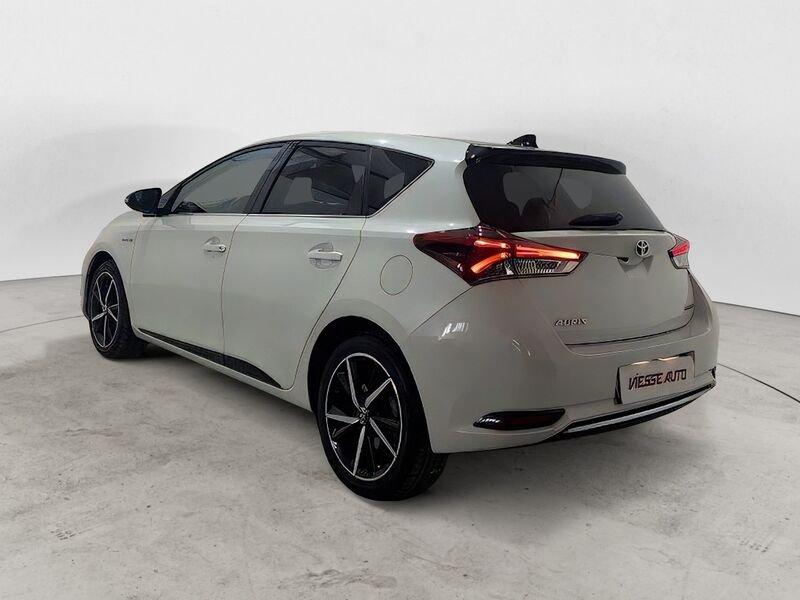 Toyota Auris 1.8 Hybrid Style