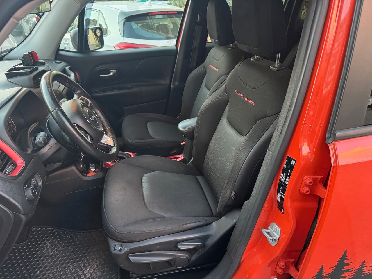 Jeep Renegade 2.0 Mjt 170CV 4WD Trailhawk