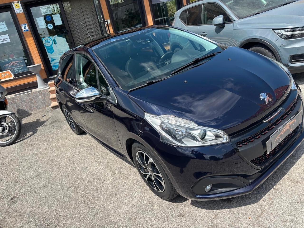 Peugeot 208 PureTech Turbo 110 EAT6 S&S 5 porte GT Line