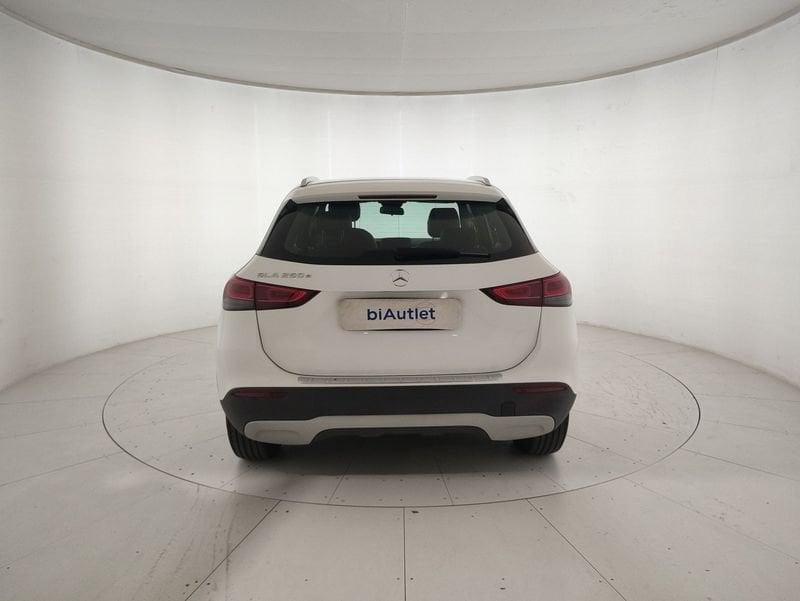 Mercedes-Benz GLA GLA-H247 2020 Benzina 250 e phev (eq-power) Business Extra auto