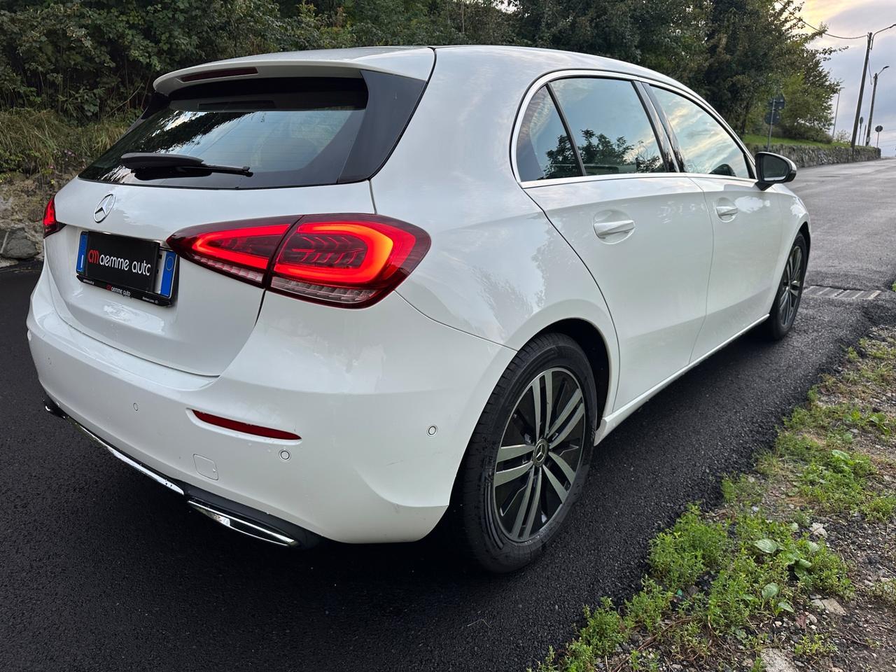 Mercedes-benz A 180 Automatic Sport - 2022