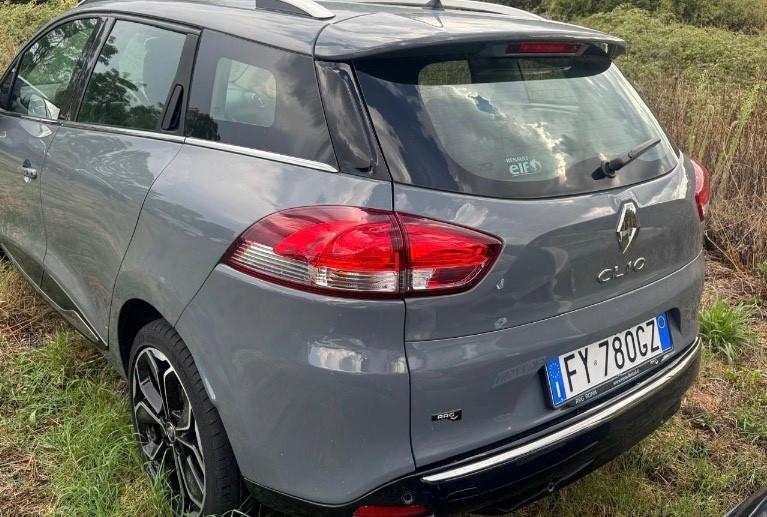 Renault Clio Sporter dCi 8V 90 CV Moschino Intens