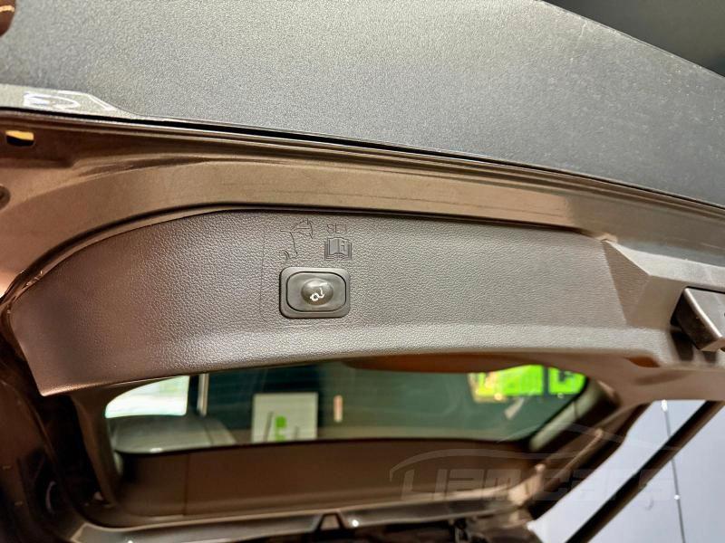 Ford Kuga 2.0 tdci ST-Line s&s awd 150cv powershift my19.25