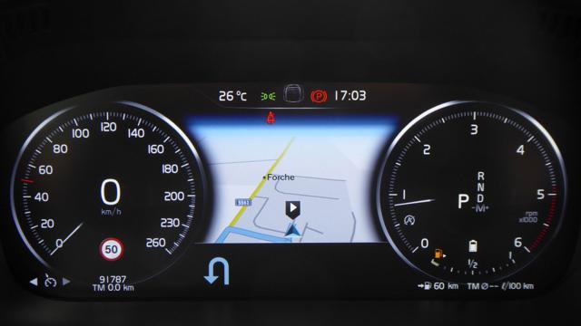 VOLVO XC60 B4 (d) AWD Geartronic Inscription