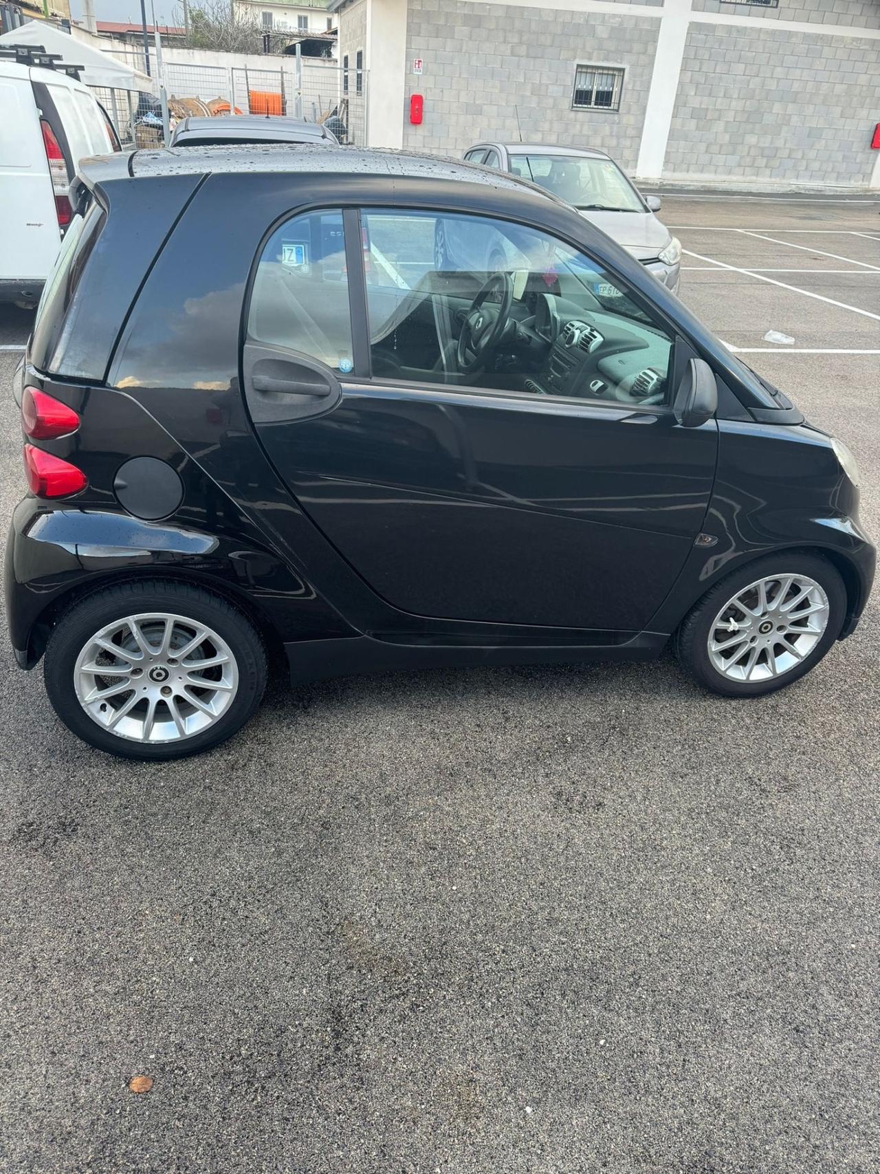 Smart ForTwo 1000 52 kW MHD coupé passion