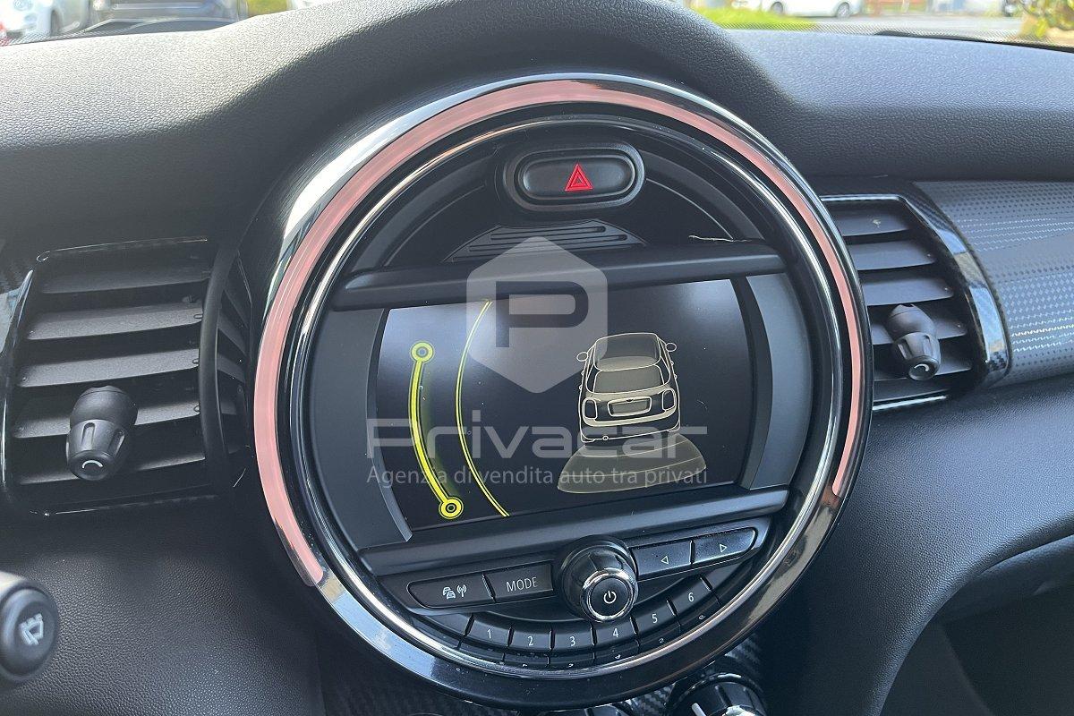 MINI Mini 1.5 Cooper 5 porte