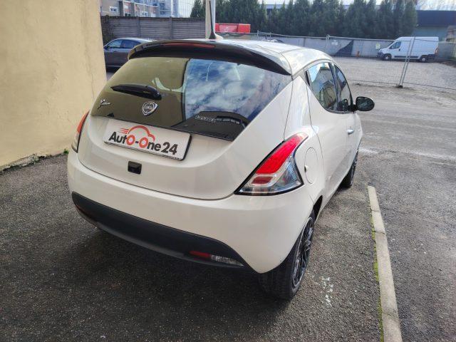 LANCIA Ypsilon 1.0 FireFly 5 porte Hybrid Gold Plus PREZZO REALE