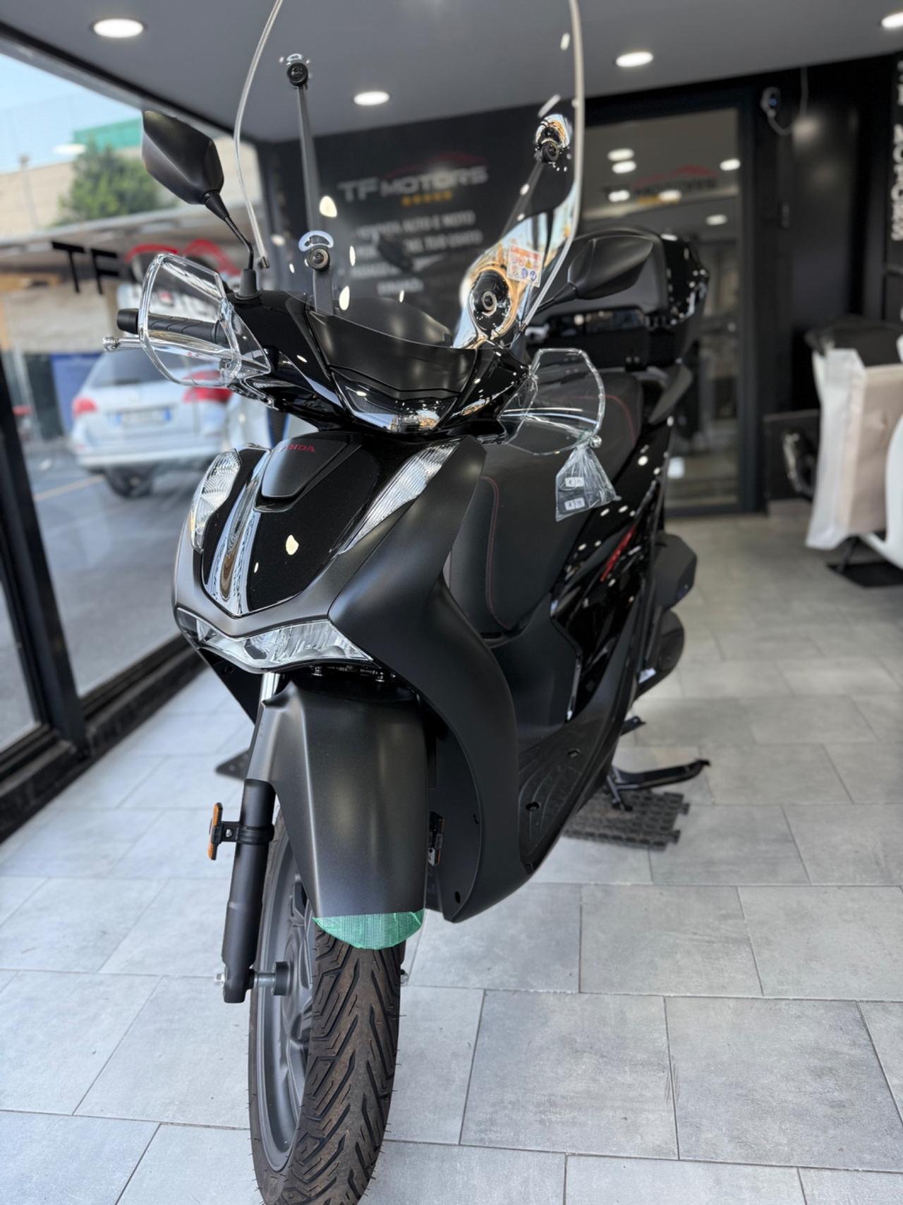 Honda SH 125 Sport NUOVO PRONTA CONSEGNA