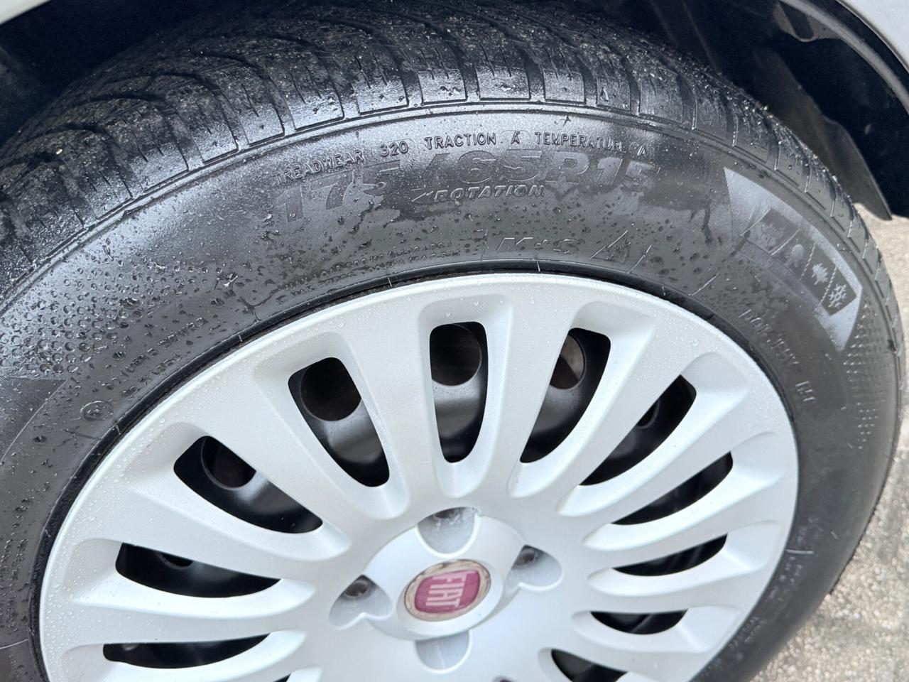 Fiat Punto Evo 1.2 69CV 5Porte Neopatentati