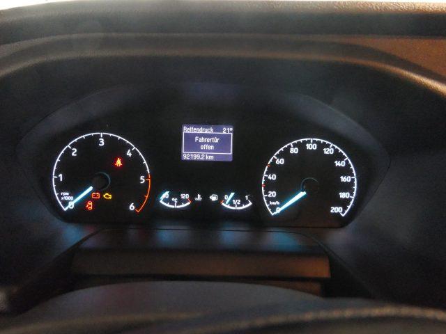 FORD Transit Custom 320 2.0 TDCi 130 PL Combi Trend