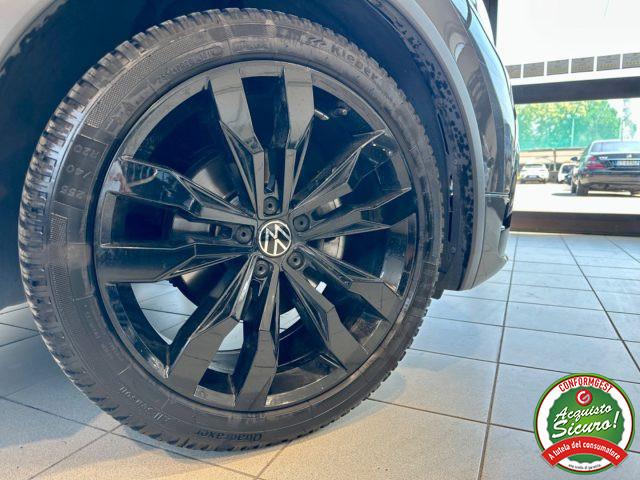 VOLKSWAGEN Tiguan 1.5 TSI 150CV DSG Sport ACT *R-LINE*TETTO*FARI IQ*