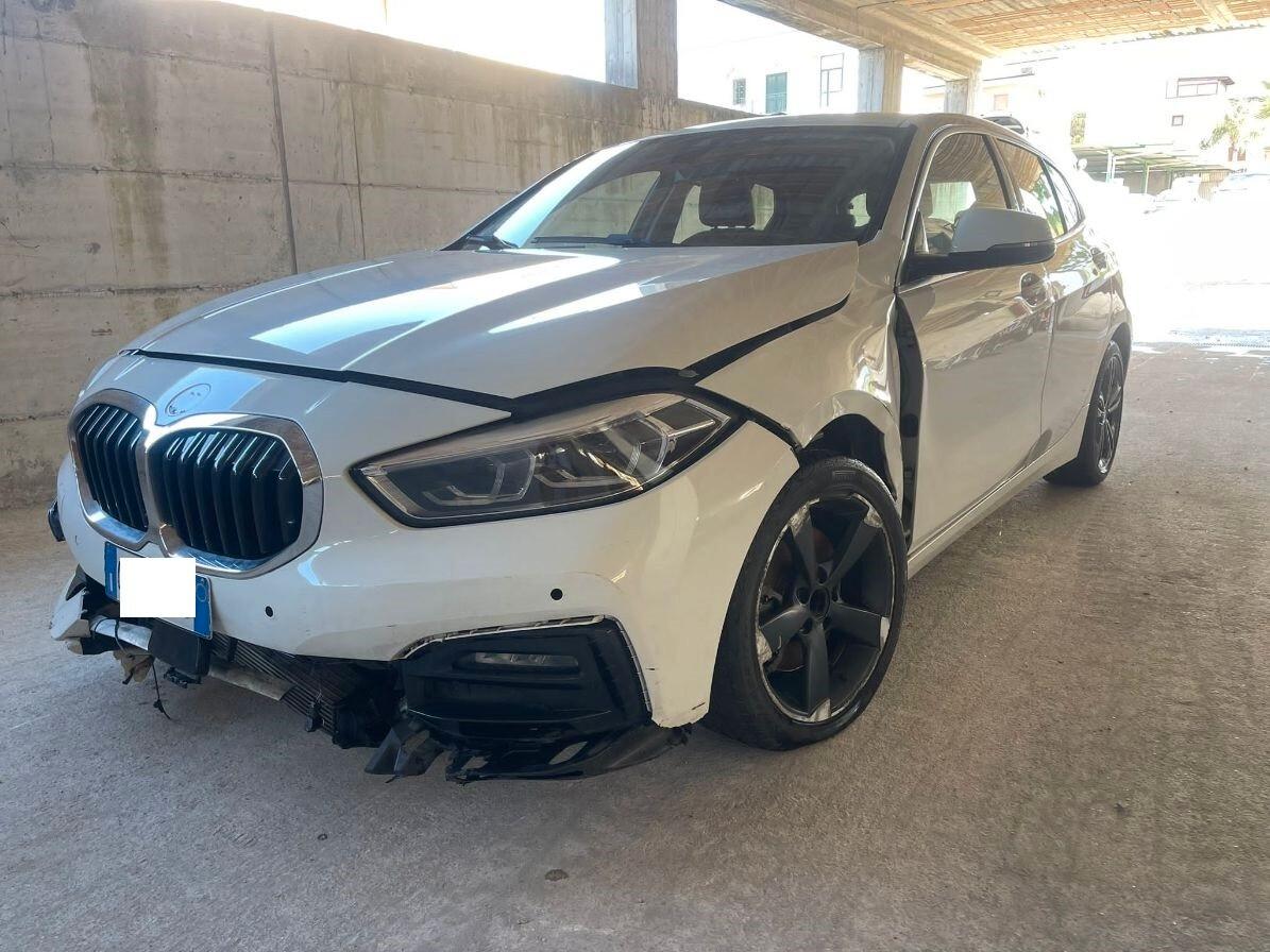 Bmw 118 118i 5p.