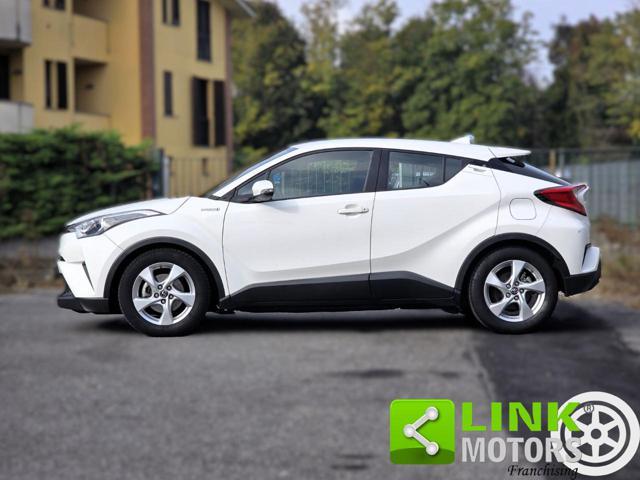 TOYOTA C-HR 1.8h Business 2wd e-cvt