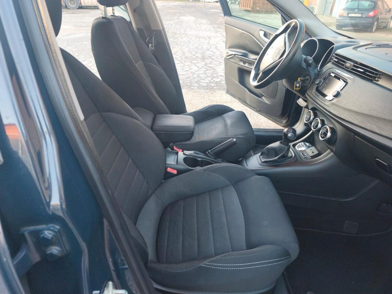 Alfa Romeo Giulietta 2016---1.6 Diesel Automatica