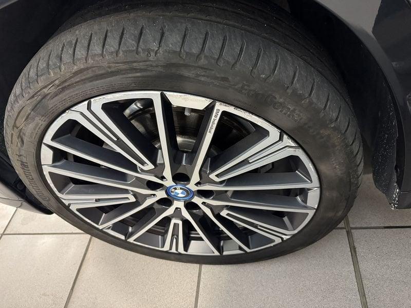 BMW iX1 iX1 xDrive 30 xLine