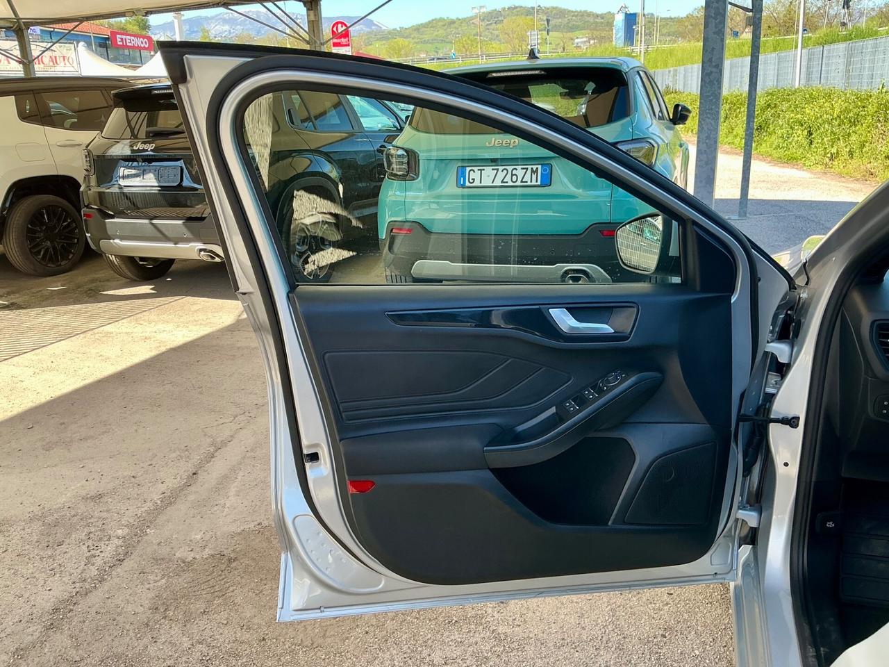 Ford Focus 1.0 Hybrid 155 CV Powershift 5p. ST-Line