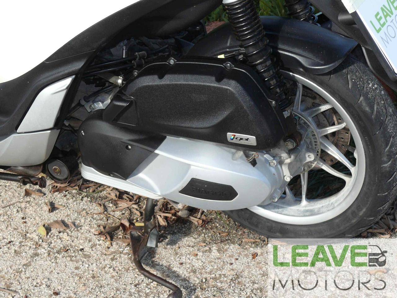 Piaggio Medley 125 Parabrezza (M1420)