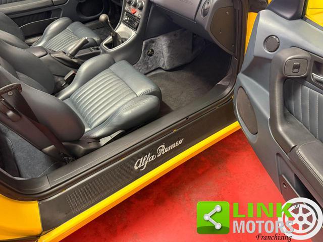 ALFA ROMEO Spider 2.0i 16V T.S. cat Limited Edition n'240