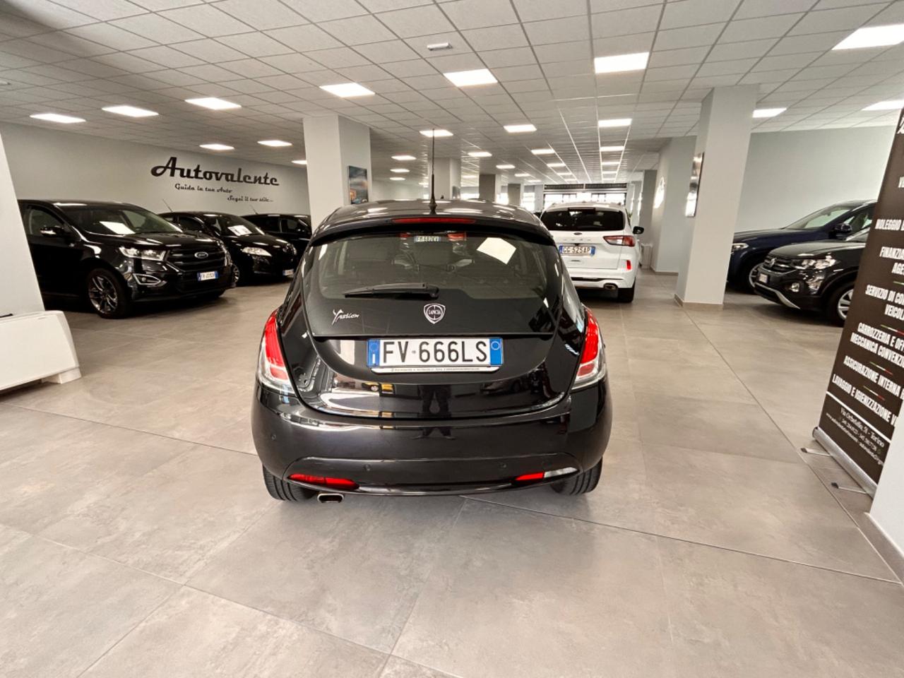 Lancia Ypsilon 1.2 benzina 69cv 2019 km 38000