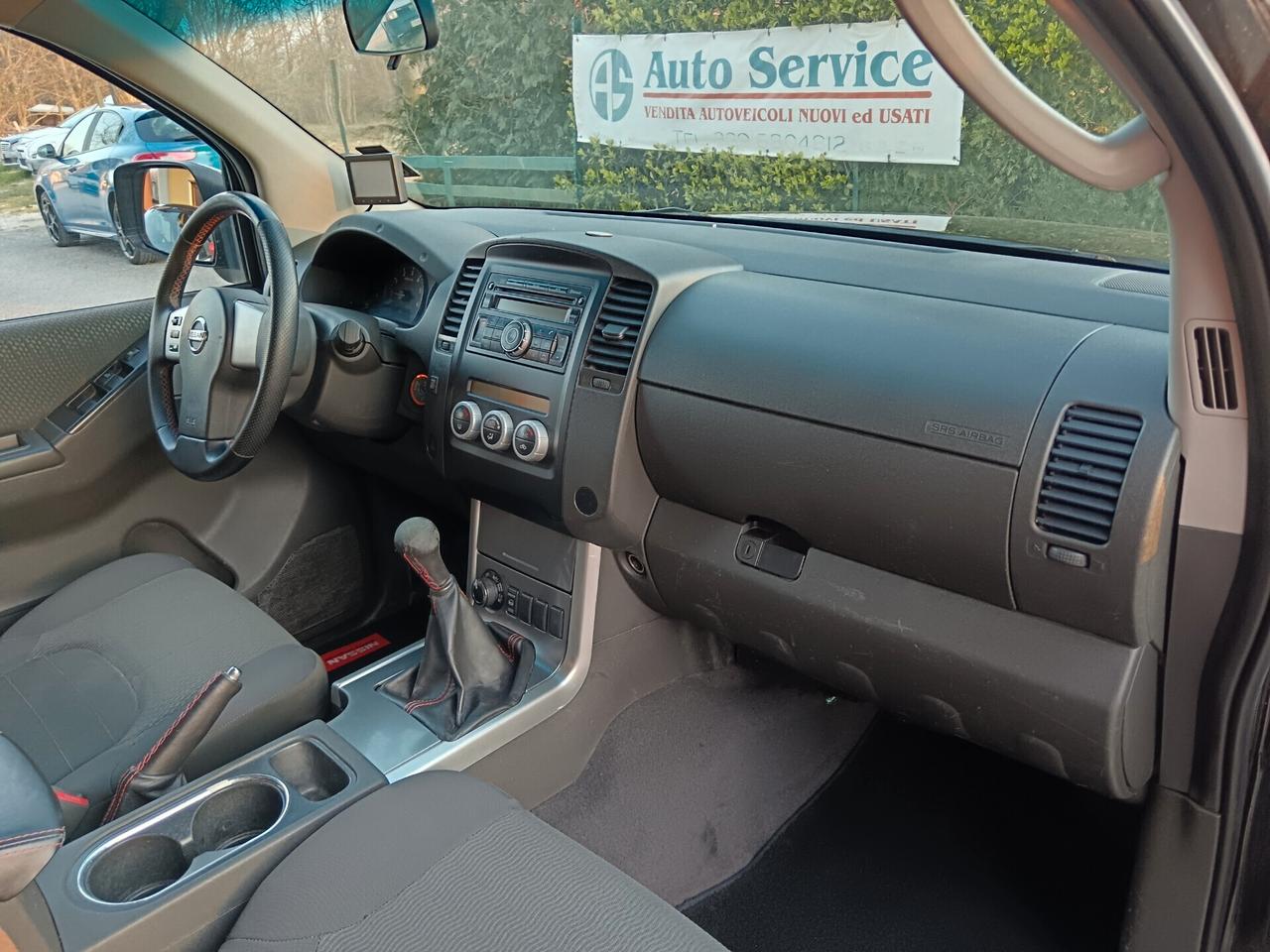 Nissan Navara 2.5 190CV GANCIO RETROCAMERA