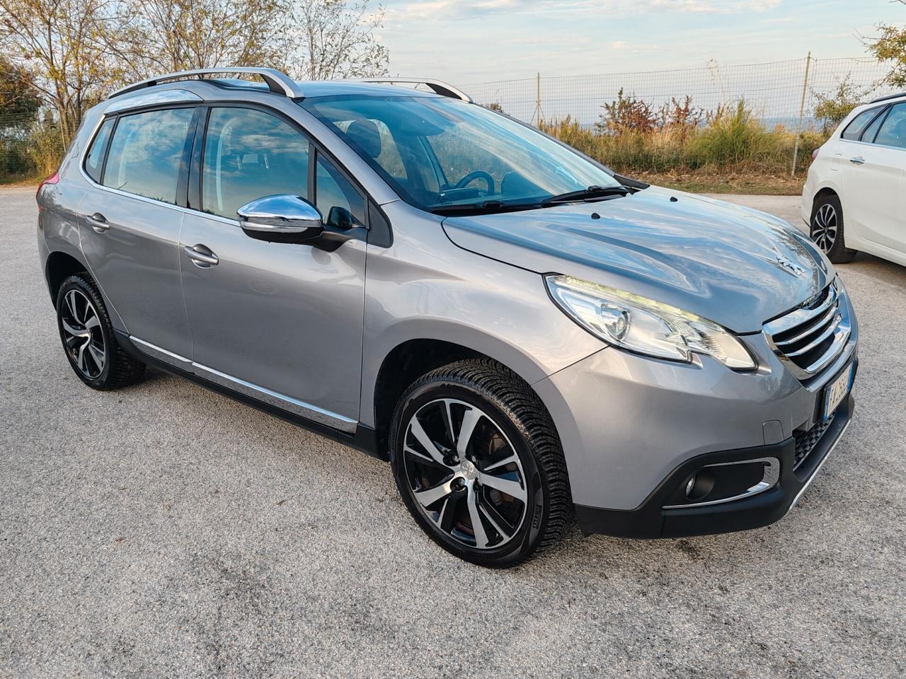 Peugeot 2008 1.6 Hdi Allure