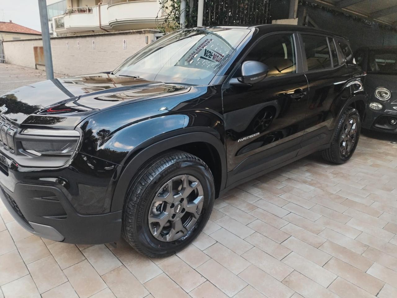 Jeep Avenger 1.2 Turbo 100 CV MHEV Longitude