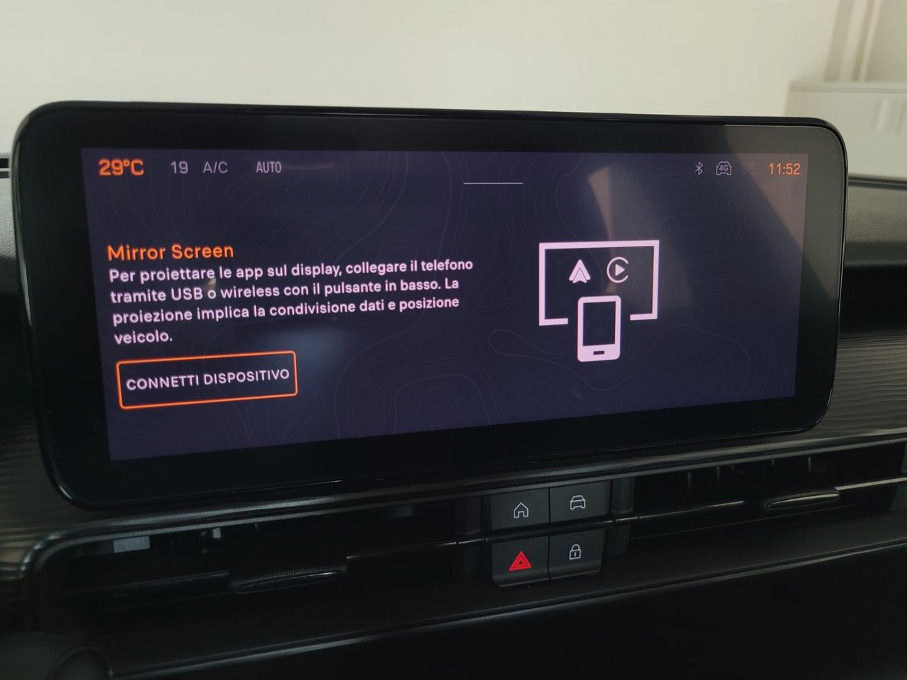 Jeep Avenger 1.2 ALTITUDE APPLE CARPLAY ANDROID AUTO CRUISE LED