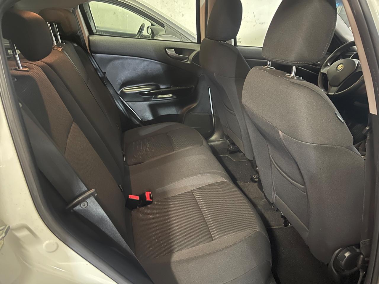 Alfa Romeo Giulietta 1.4 Turbo 120 CV Distinctive