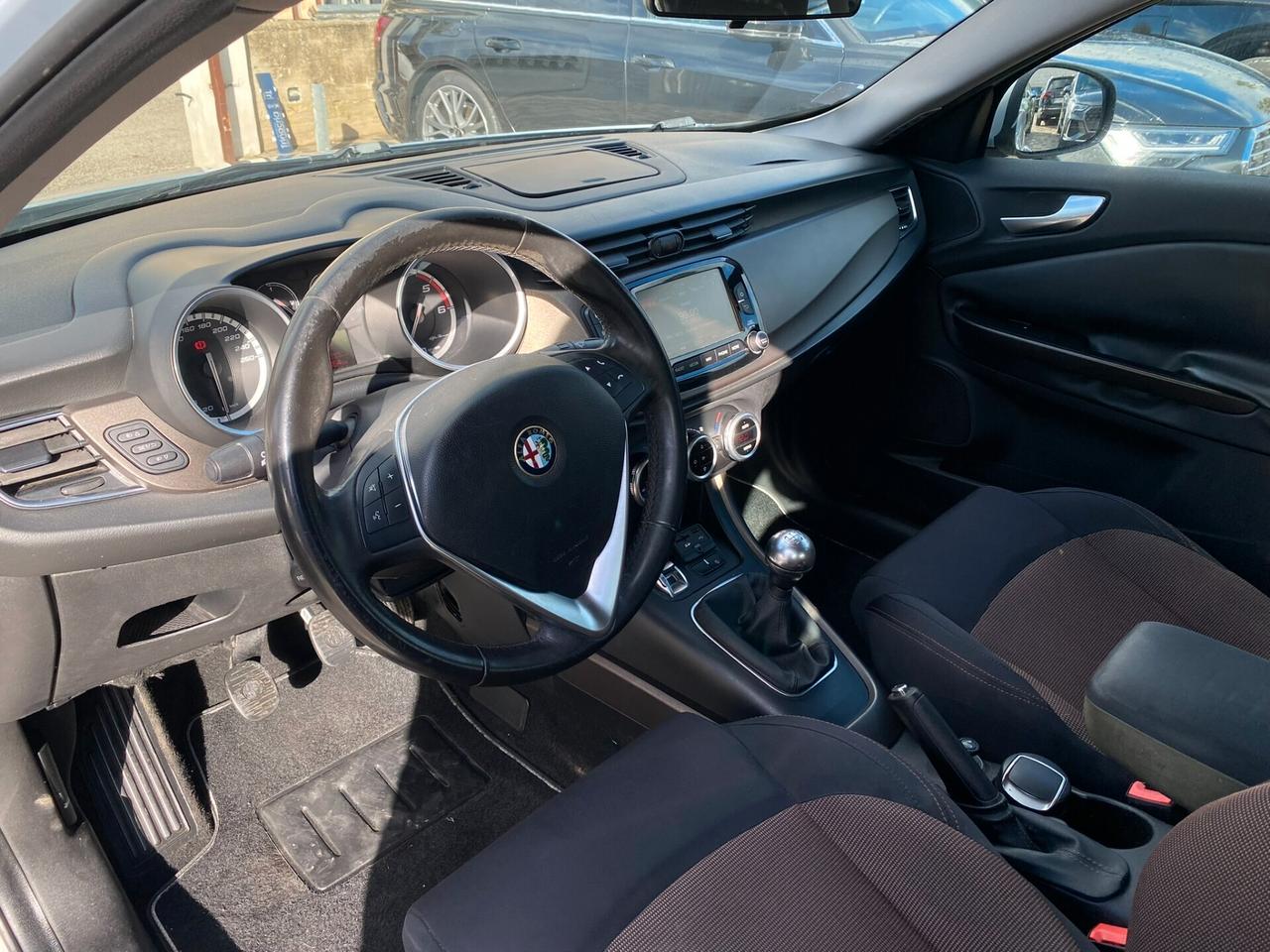 Alfa Romeo Giulietta 1.6 JTD 105 CV