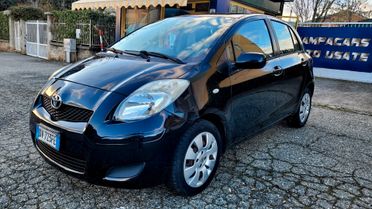 Toyota Yaris 1.0 5 porte Sol GPL