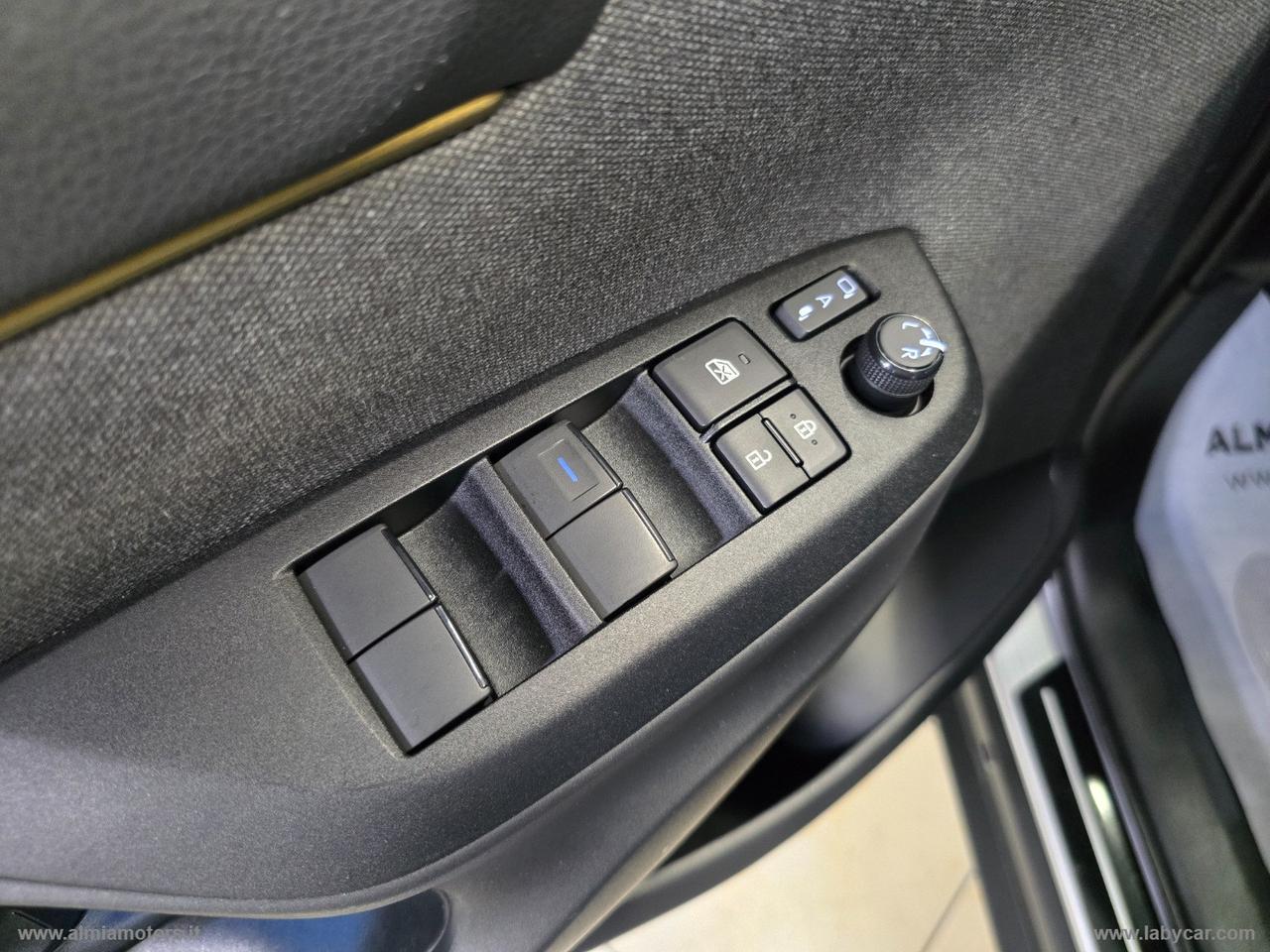 TOYOTA Yaris Cross 1.5 Hybrid 5p. E-CVT Advent.