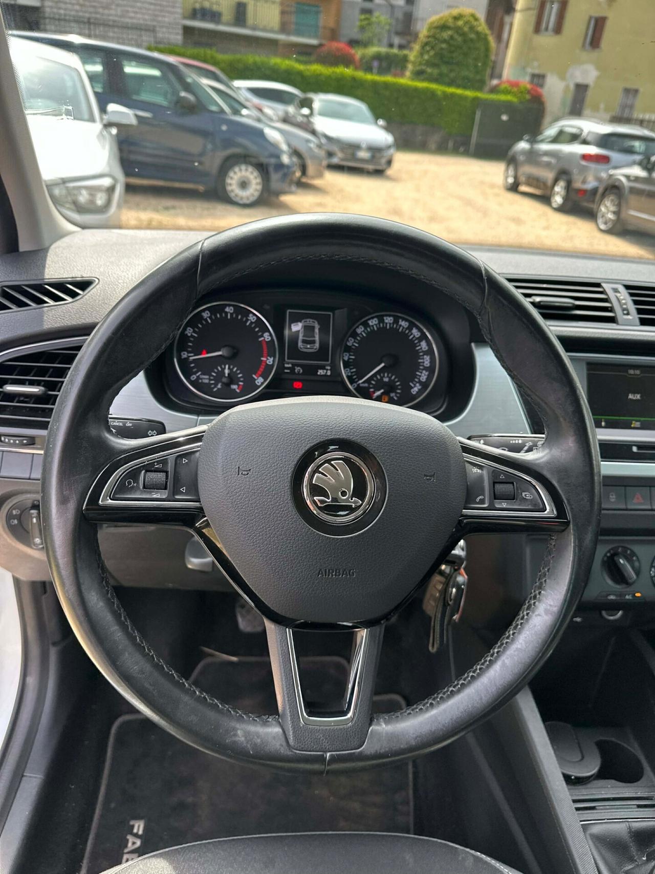 Skoda FABIA MPI 75CV 5P. STYLE KMCERT GARANZ