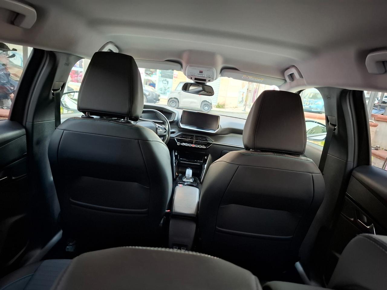 Peugeot 2008 Blue HDi 130 S&S EAT8 Allure Pack