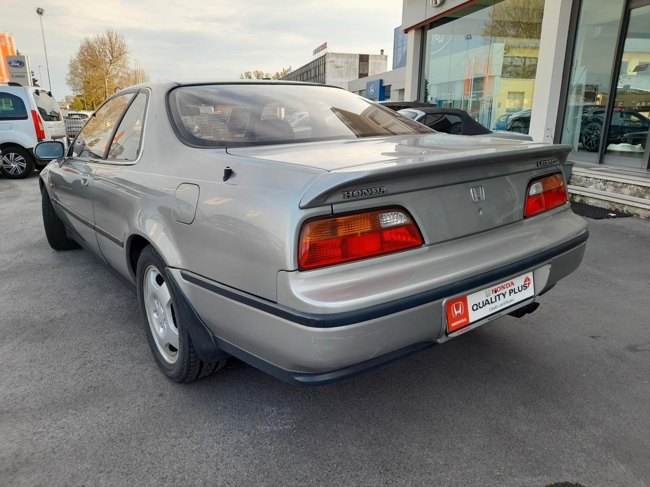 Honda Legend 3.2i V6 24V cat Coupé