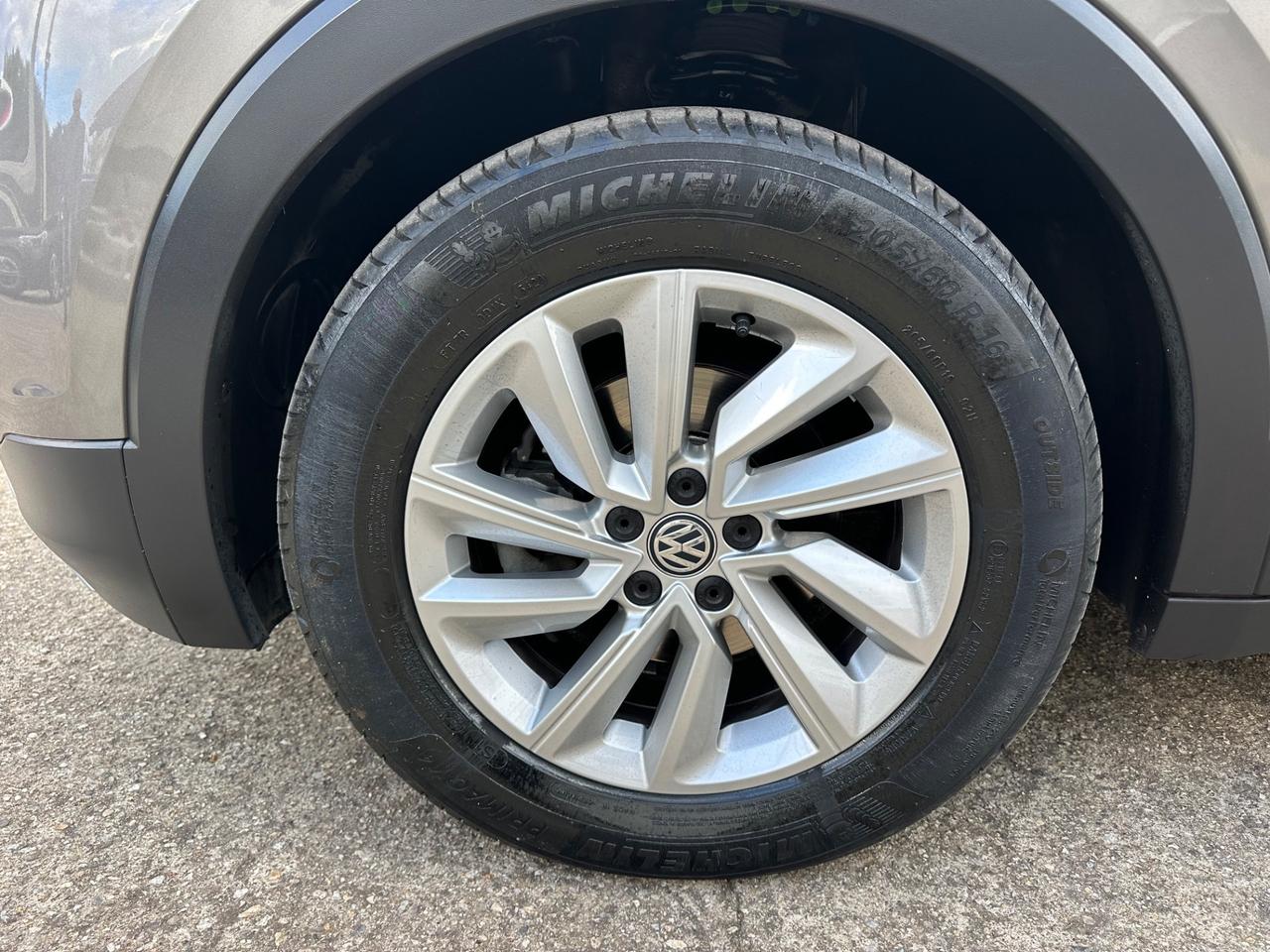 Volkswagen T-Cross 1.6 TDI DSG SCR Style BMT