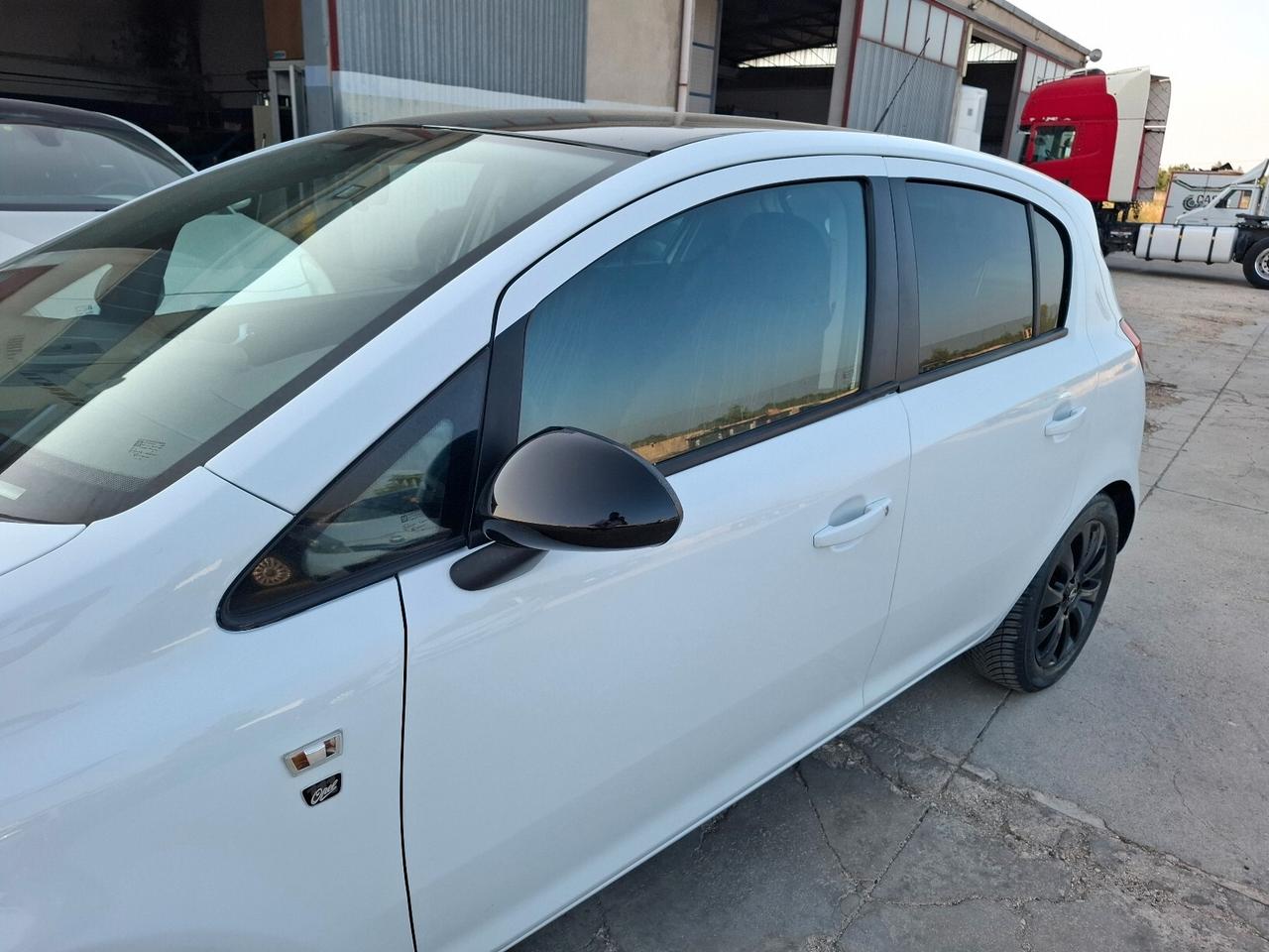 Opel Corsa 1.3 CDTI 75CV (EURO 4) BICOLORE