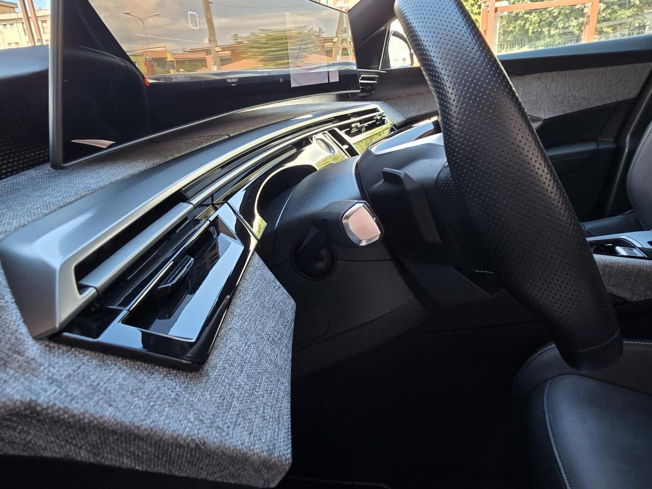 Peugeot 3008 Plug-in Hybrid 195 e-DCS7 GT