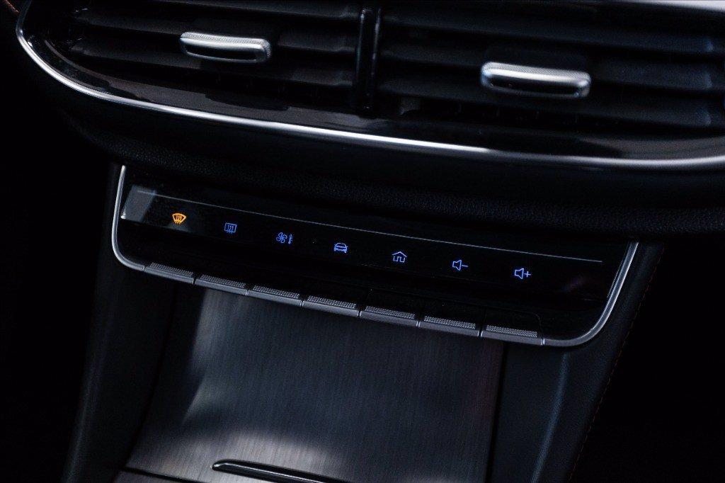 MG EHS 1.5 t-gdi phev Luxury auto del 2023