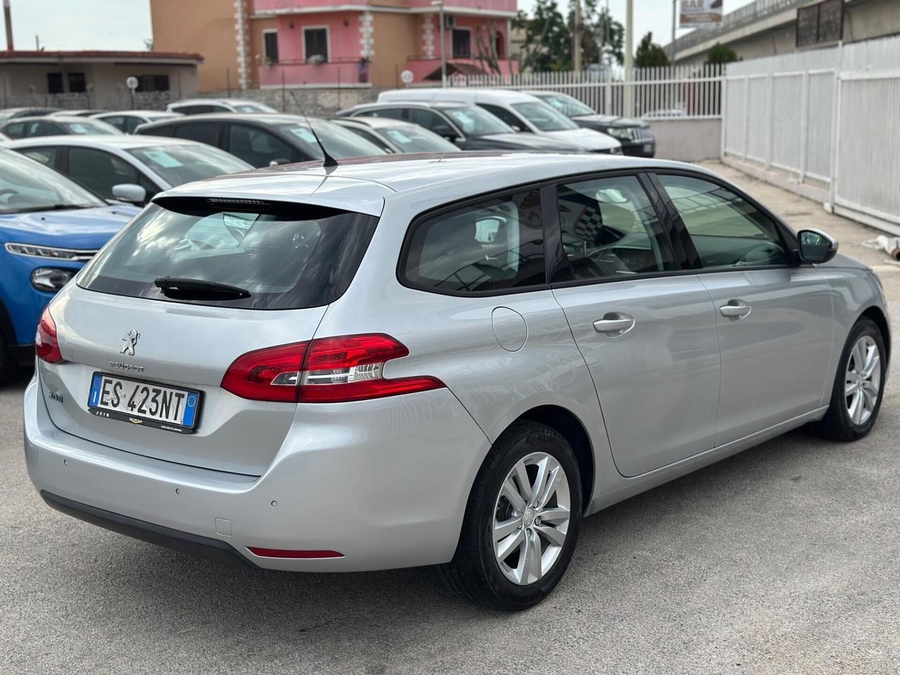 Peugeot 308 2015 1.6 115 CV SW Business PERFETTA