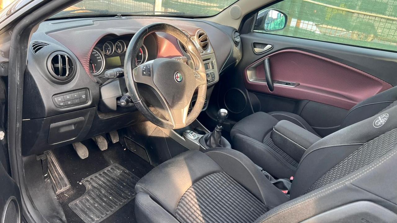 Alfa Romeo MiTo 1.3 JTDm 16V 90 CV Distinctive Sport Pack