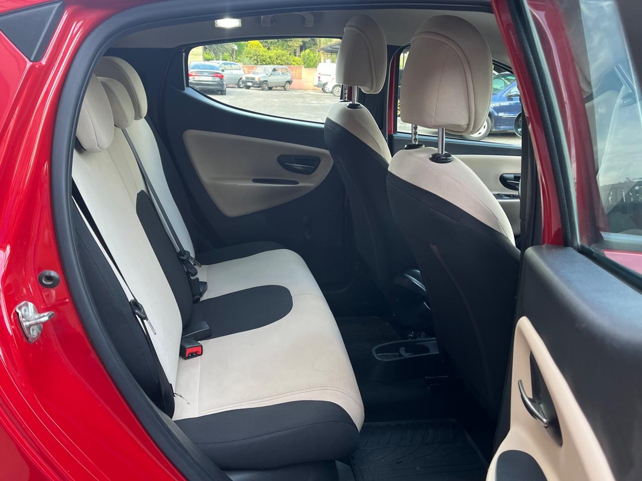 Lancia Ypsilon 1.2 69 CV 5 porte Gold-Km114000-