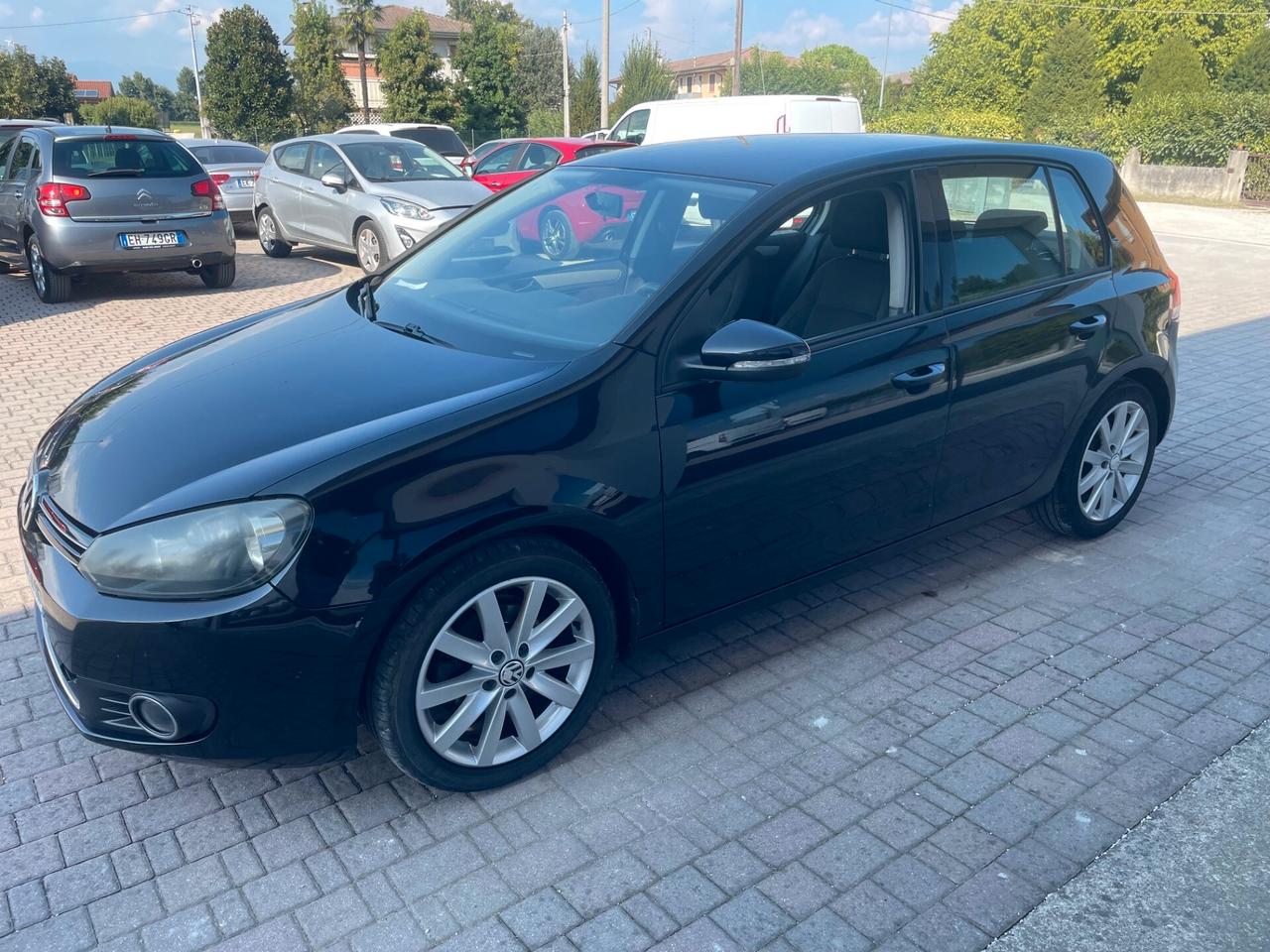 Volkswagen Golf 1.6 TDI DPF 5p. Highline