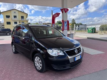 Volkswagen Touran 2.0 Conceptline Ecofuel