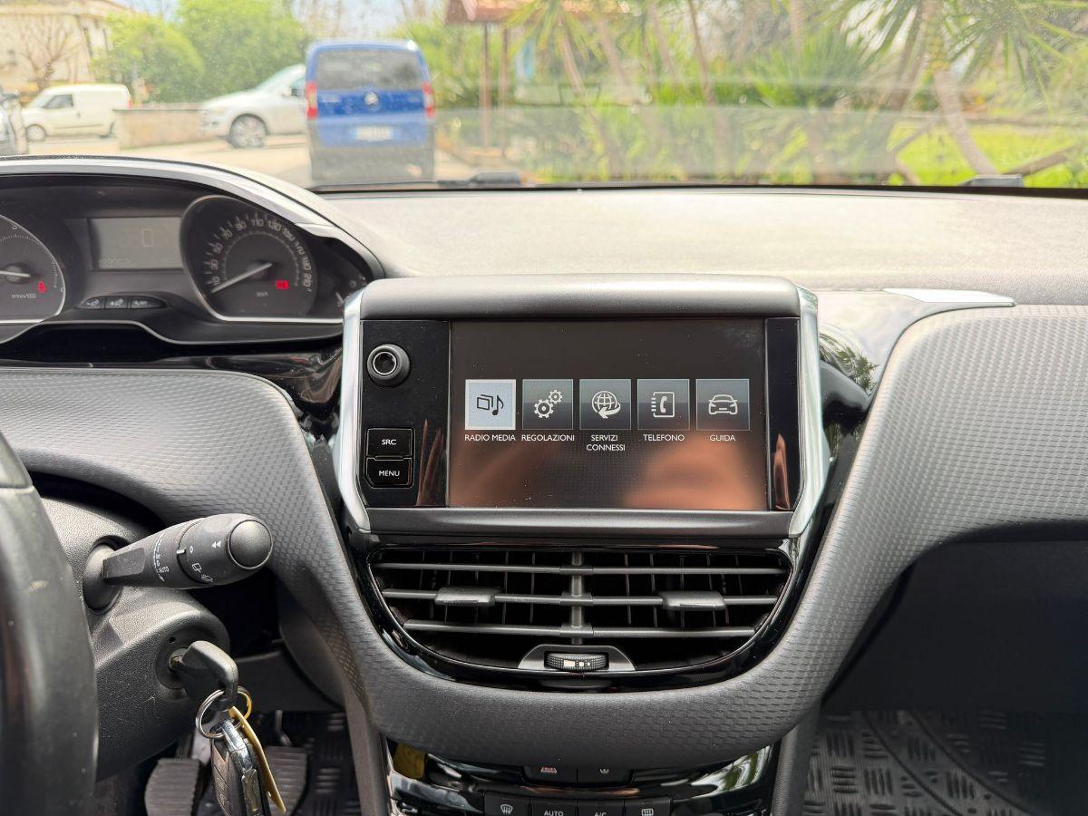 PEUGEOT - 208 - BlueHDi 100 5p. Allure