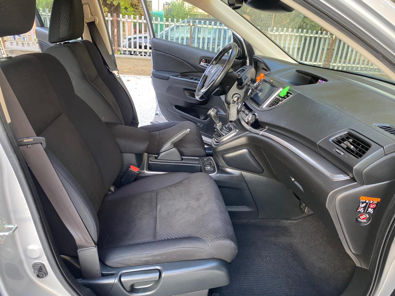 Honda CR-V 1.6 i-DTEC Elegance + Connect 2WD NEOPATENTATI!!!