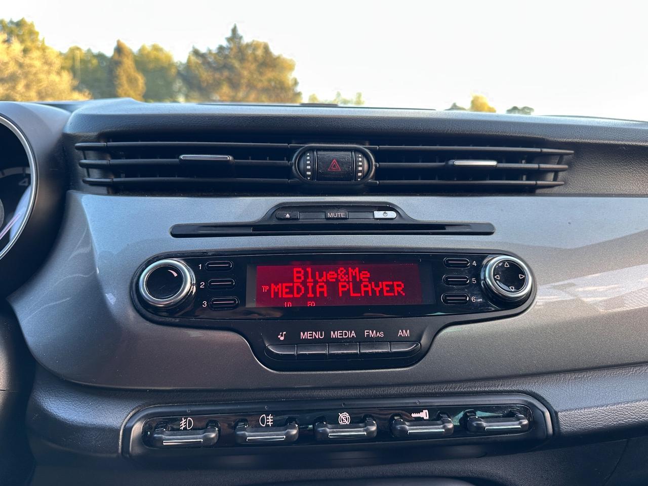 Alfa Romeo Giulietta 1.6Jtdm Distinctive-2011