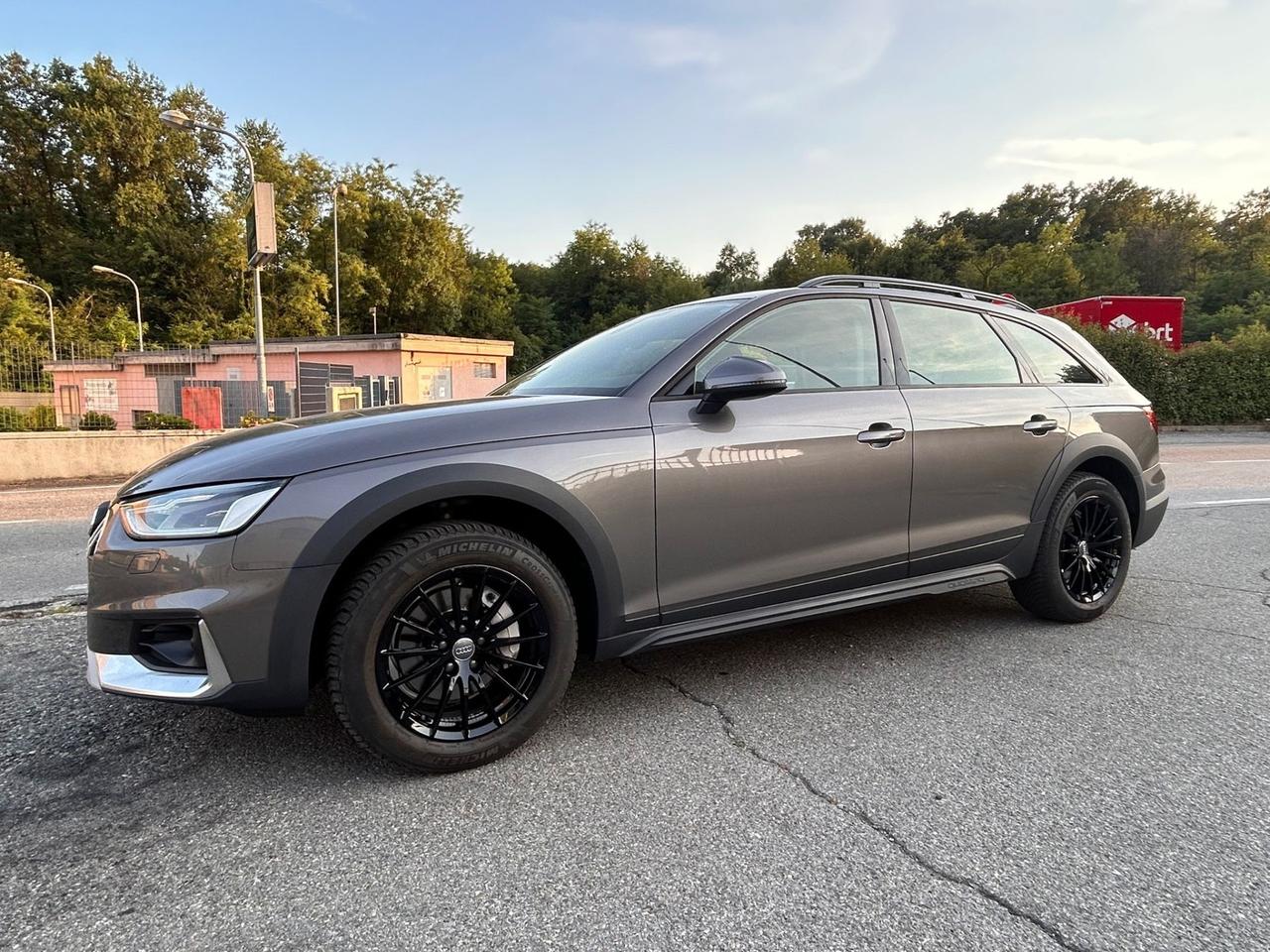Audi A4 allroad A4 allroad 40 TDI 190 CV S tronic Business Evolution*AUTOMATICA*TAGLIANDATA*
