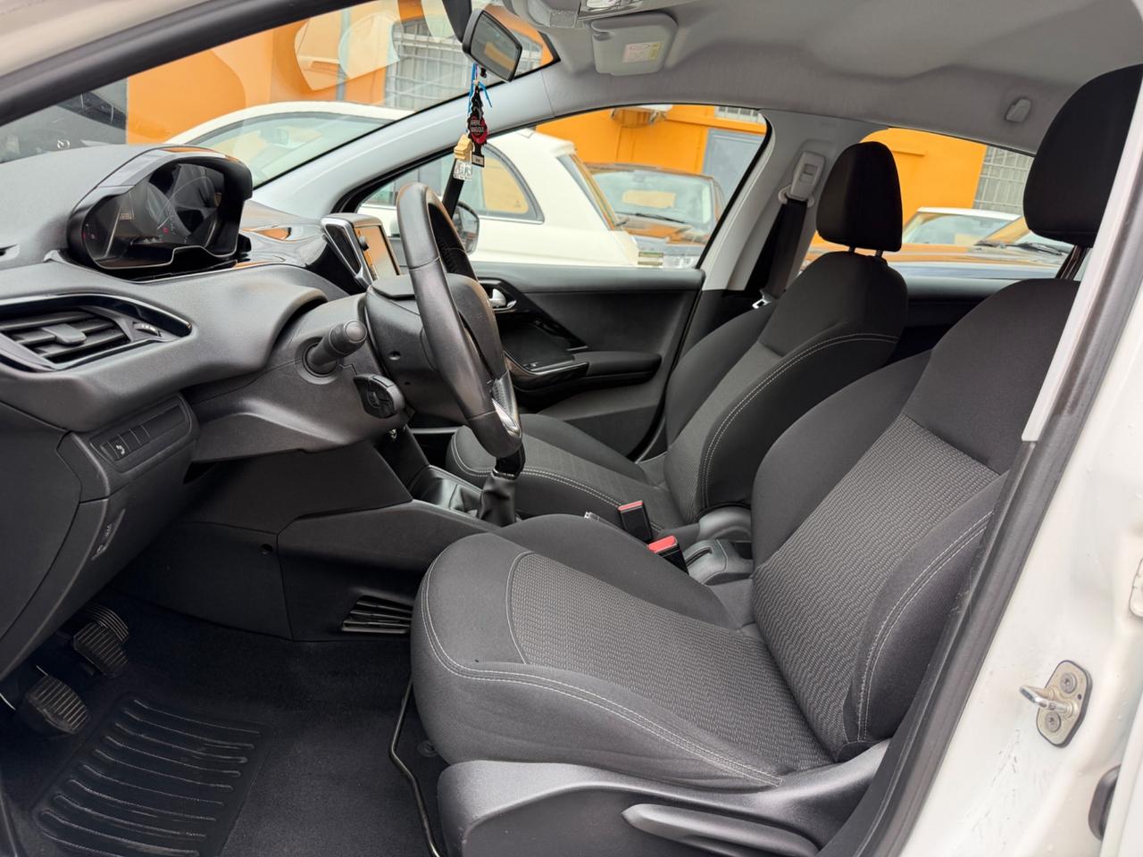 Peugeot 208 BlueHDi 75 5 porte Style