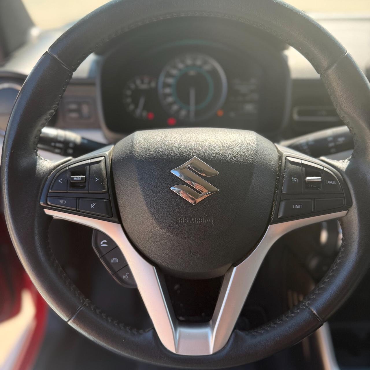 Suzuki Ignis 1.2 Hybrid Top